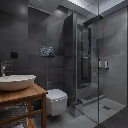 Embassy Elegant Apartamento